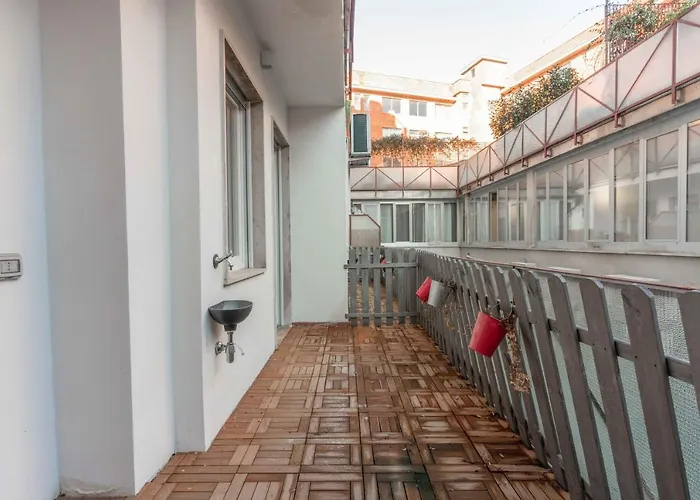 Au8 -Corso Buenos Aires-Loreto- Terrace - Luxury Puzzle